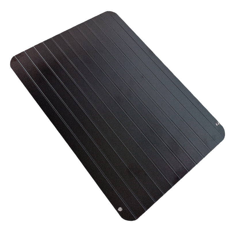 Defrosting tray for household use