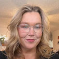 Tina L.